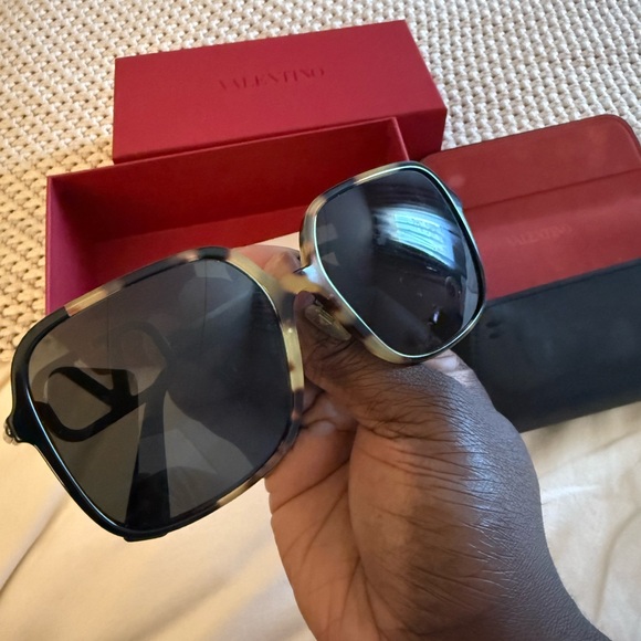 Valentino havana gradient black Sunglasses main image 4